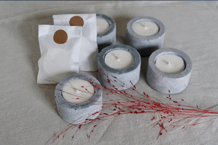 Le coffret de 5 bougeoirs & 2 recharges